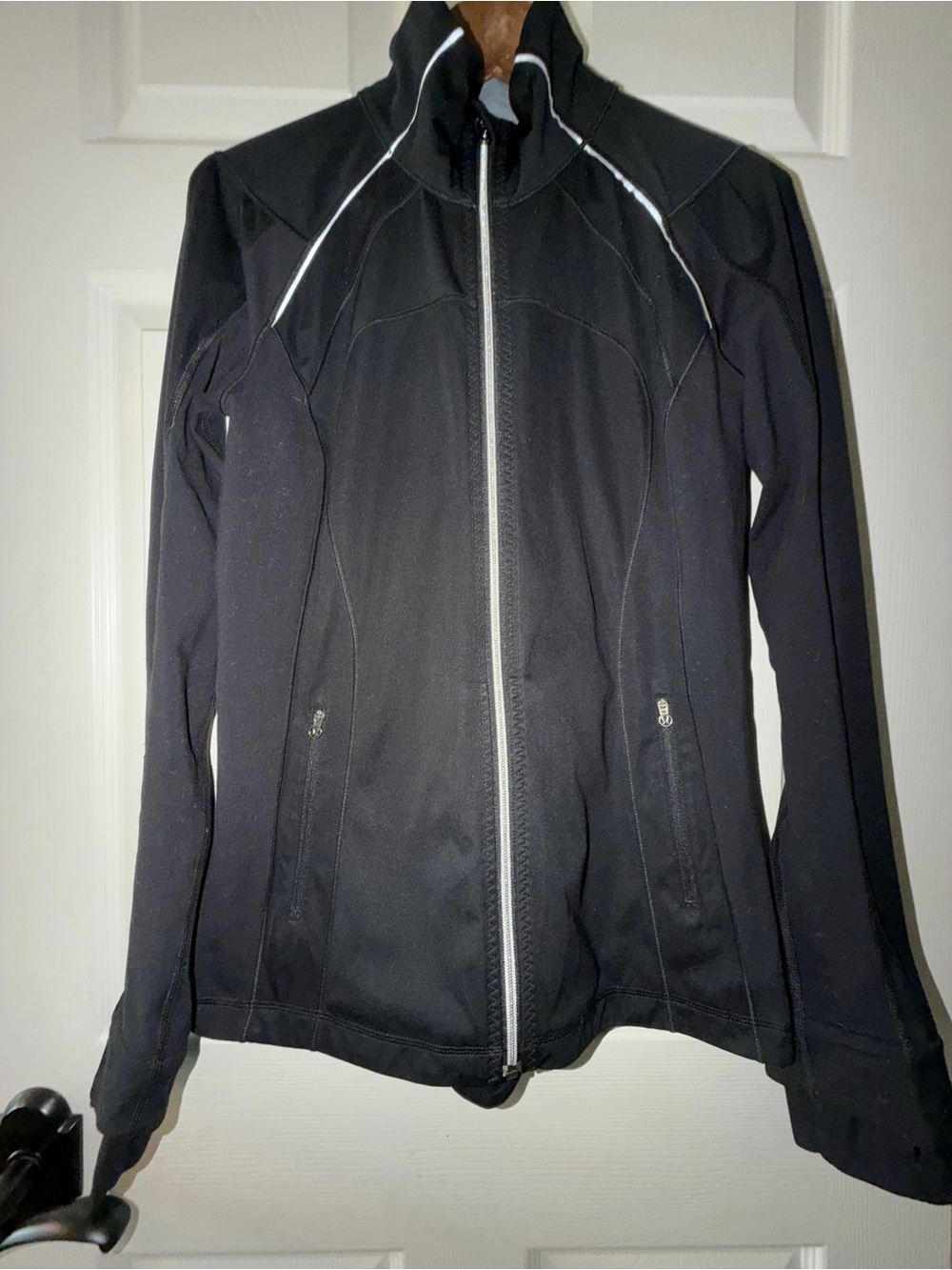 Lululemon Run: Stay On Course Jacket Black Size 8